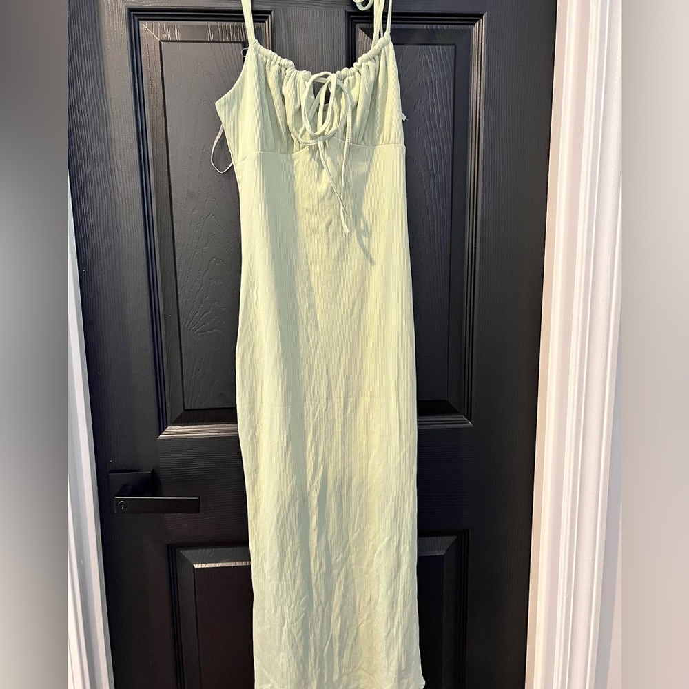Light Midi Dress